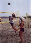 Jung und dynamisch - Matze greift an
Gre: 563 x 800, 71590 Byte
Urheber: active beach e.V.