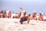 Die Schwanenabwehr... ;-)
Gr��e: 800 x 543, 60504 Byte
Urheber: active beach e.V.