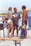 Aline, Rudi und Rsi
Gre: 539 x 800, 66637 Byte
Urheber: active beach e.V.