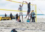 Holly und Frank
Gre: 800 x 565, 100423 Byte
Urheber: active beach e.V.
