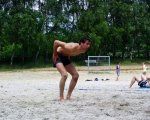 Kleiner - hochkonzentriert
Gre: 640 x 512, 99900 Byte
Urheber: active beach e.V.
