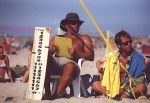 Olli und Rsi beim Schiedsen
Gre: 600 x 410, 60499 Byte
Urheber: active beach e.V.