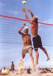 Micha und Bjrn berm Netz
Gre: 419 x 600, 57715 Byte
Urheber: active beach e.V.