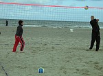 Jessy - im Vorjahr Siegerin, diesmal mit dem lngsten Herr am Strand...
Gre: 600 x 450, 98627 Byte
Urheber: active beach e.V.