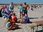 Spielpause... Prost, Schulle!
Gre: 600 x 450, 107260 Byte
Urheber: active beach e.V.