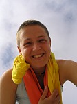 Jule mit ziemlich kurzem Haar
Gre: 450 x 600, 49331 Byte
Urheber: active beach e.V.