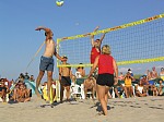 Schlti im Angriff
Gre: 600 x 450, 93640 Byte
Urheber: active beach e.V.