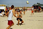 Konzentration auf den Ball
Gre: 600 x 400, 94326 Byte
Urheber: active beach e.V.