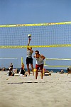 Sprungaufschlag
Gre: 400 x 600, 76255 Byte
Urheber: active beach e.V.