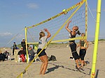 Jana bereit zum Block
Gre: 600 x 450, 91600 Byte
Urheber: active beach e.V.