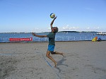 Dirk beim Aufschlag
Gre: 600 x 450, 70037 Byte
Urheber: active beach e.V. (Tobi)