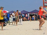 Magic belegt Bulle und Franky nach der ersten Niederlage...
Gre: 600 x 450, 81420 Byte
Urheber: active beach e.V.