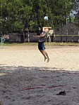 Tobi beim Aufschlag
Gre: 450 x 600, 106654 Byte
Urheber: active beach e.V. (Tobi)