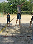 Tobis Block berwunden...
Gre: 450 x 600, 115136 Byte
Urheber: active beach e.V. (Tobi)