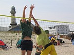 Oehli mit Hhenvorteilen zu Flo
Gre: 600 x 450, 84935 Byte
Urheber: active beach e.V.