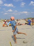 Kirschkern-Weitspucken 22
Gr��e: 450 x 600, 72523 Byte
Urheber: Tobi (active beach e.V.)