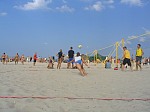 Kerstin mit vollem Einsatz
Gre: 600 x 450, 68851 Byte
Urheber: Tobi (active beach e.V.)