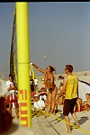 Kerstin und Holly
Gre: 400 x 600, 78353 Byte
Urheber: active beach e.V. (Jule)