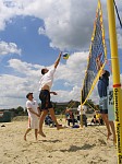 Schlti wummert
Gre: 450 x 600, 99969 Byte
Urheber: active beach e.V.