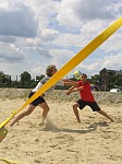 Oehli nimmt an, Holly sichert
Gre: 450 x 600, 96880 Byte
Urheber: active beach e.V.