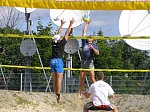 R�be mit unnachahmlicher Technikstudie bei der Abwehr
Gr��e: 800 x 599, 62871 Byte
Urheber: Marc Niendorf