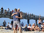 Sieg! Tobi und Holly
Gre: 600 x 450, 91628 Byte
Urheber: active beach e.V.