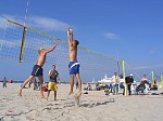 Paule am Block vorbei
Gre: 600 x 450, 83637 Byte
Urheber: Tobi (active beach e.V.)
