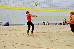 Die spteren Turniersiegerinnen: Kerstin und Bille
Gre: 600 x 400, 86013 Byte
Urheber: active beach e.V. (Jule)