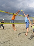 Bulle blockt unter bedrohlichem Himmel
Gre: 450 x 600, 99241 Byte
Urheber: active beach e.V.