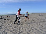 Antje nimmt an
Gre: 600 x 450, 80687 Byte
Urheber: active beach e.V.