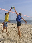 
Gre: 450 x 600, 101144 Byte
Urheber: active beach e.V.