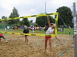 Miri beim Einschlagen
Gre: 600 x 450, 126000 Byte
Urheber: active beach e.V.