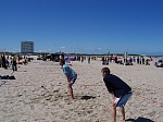 ... bei der Annahme
Gre: 600 x 450, 95145 Byte
Urheber: active beach e.V.