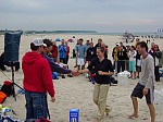 Siegerehrung - Anni und Tommy whlen zuerst
Gre: 600 x 450, 98314 Byte
Urheber: active beach e.V. / Schl