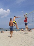 Durch den Block gebrstet
Gre: 450 x 600, 74538 Byte
Urheber: active beach e.V. / Tobi