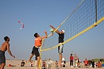 
Gr��e: 600 x 398, 62824 Byte
Urheber: active beach e.V. / Mathias / Janine