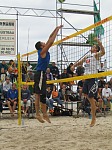 
Gr��e: 450 x 600, 117135 Byte
Urheber: active beach e.V. / Tobi