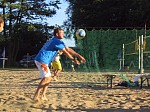 Annahme mit berkreuzten Armen?
Gre: 600 x 450, 124159 Byte
Urheber: active beach e.V. / Tobi