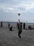 Aufschlag
Gre: 450 x 600, 74358 Byte
Urheber: active beach e.V (Zumpel+Steffen)