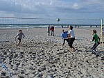 Die geliebten rosa Netze...
Gre: 600 x 450, 133939 Byte
Urheber: active beach e.V (Zumpel+Steffen)