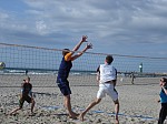 Sebastian vs. Daniel
Gre: 600 x 450, 95895 Byte
Urheber: active beach e.V (Zumpel+Steffen)