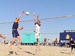 Daniel zerrt den Ball vorbei
Gre: 600 x 449, 78524 Byte
Urheber: Marc