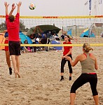 
Gr��e: 589 x 600, 162749 Byte
Urheber: active beach e.V. (Janine Thiel)