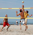 
Gr��e: 571 x 600, 118869 Byte
Urheber: active beach e.V. (Janine Thiel)