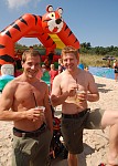 
Gre: 428 x 600, 93548 Byte
Urheber: active beach e.V. (Janine Thiel)