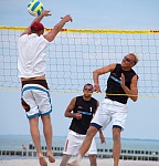 
Gre: 579 x 600, 97740 Byte
Urheber: active beach e.V. (Janine Thiel)