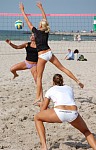 
Gre: 384 x 600, 80784 Byte
Urheber: active beach e.V. (Anna + Melle + Miri)