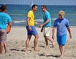 
Gre: 700 x 549, 142776 Byte
Urheber: active beach e.V. (Jini)