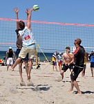 
Gre: 635 x 700, 145050 Byte
Urheber: active beach e.V. (Jini)