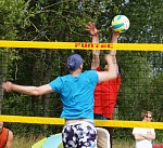 
Gr��e: 700 x 642, 180218 Byte
Urheber: eldena beach e.V. (Sven)